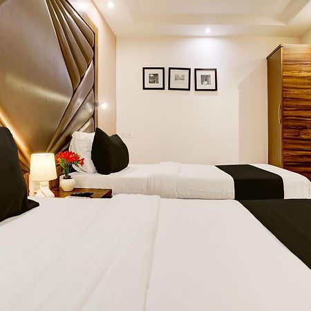 โอโย 22683 โฮเต็ล พาร์ค พาเลซ Hotel มุมไบ ภายนอก รูปภาพ
